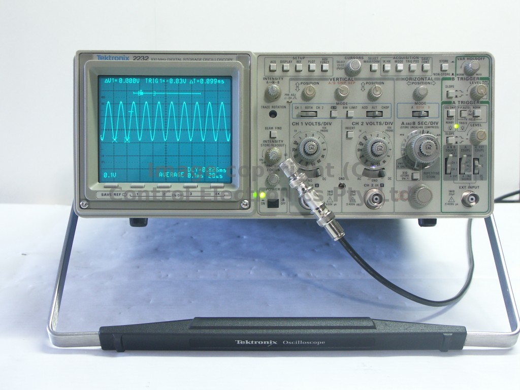 Tektronix 2232 screen view